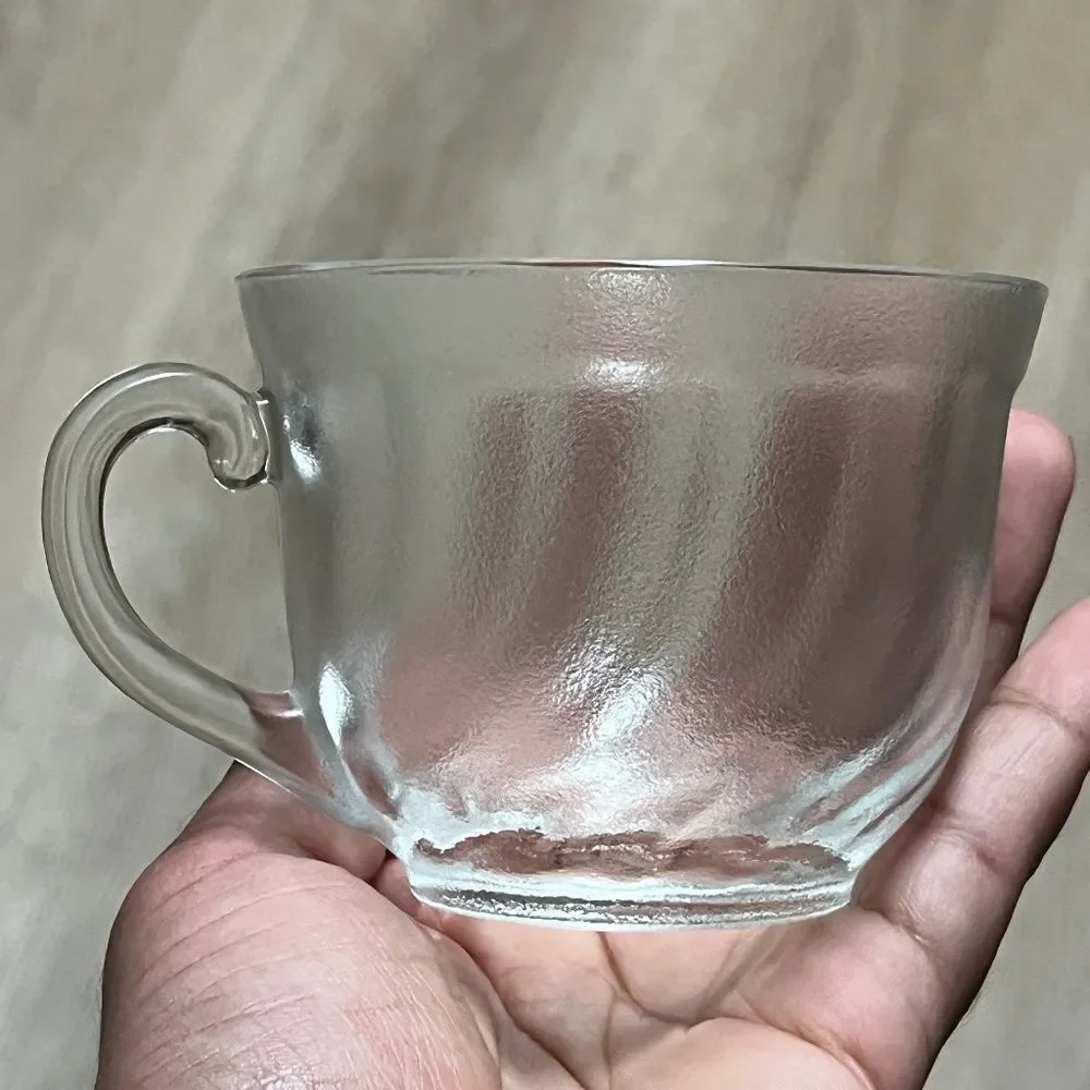 (8) Vintage Arcoroc France Swirl Tea Punch Cup